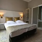 Apple Inn Hotel 